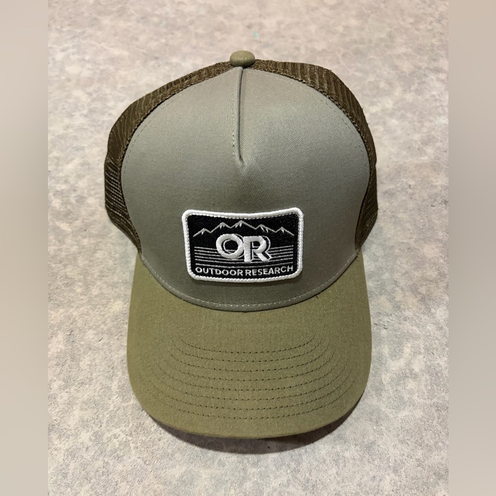 Outdoor research hat